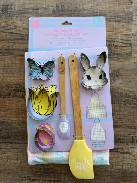 Spring themed Mommy & Me Baking Set