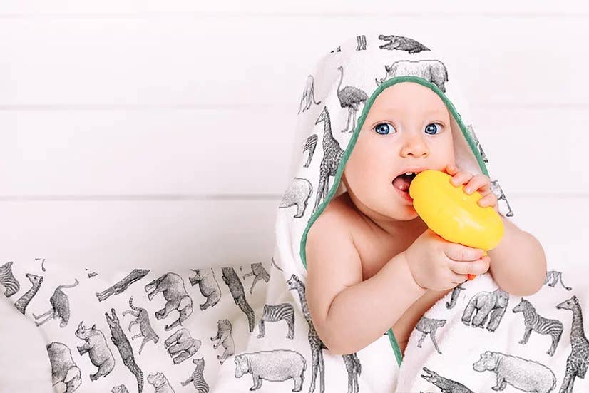 Premium Bamboo Muslin Hooded Towel & Washcloth Set -Safari